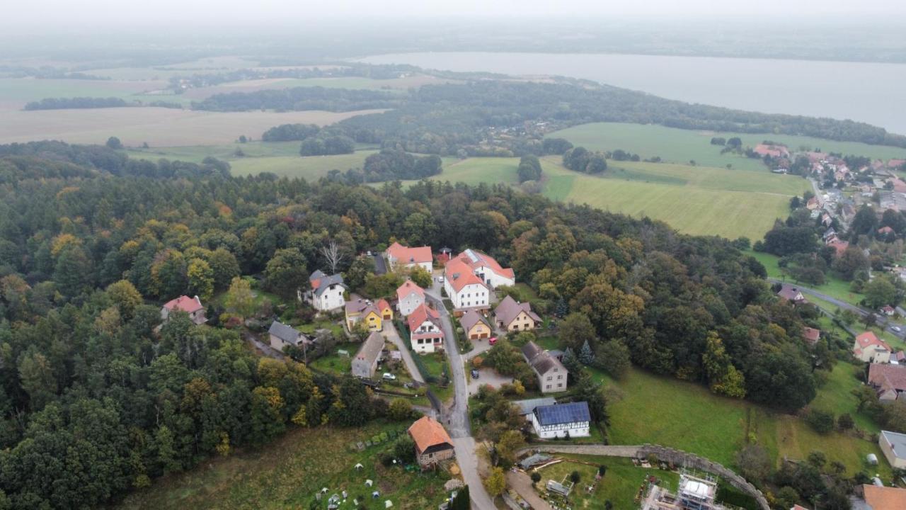 Hotel Kreuzbergbaude Beim Berzdorfer See Mit Wohlfuehl Sauna Markersdorf Bagian luar foto